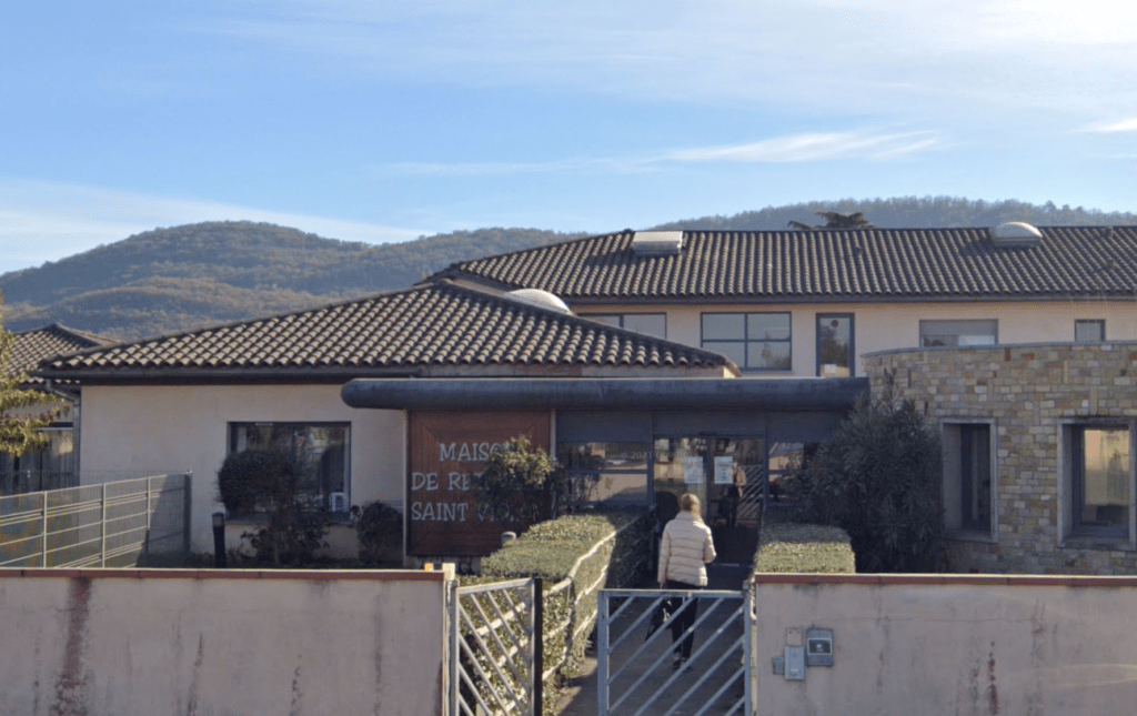 Entrée de la maison de retraite Saint-Vallier